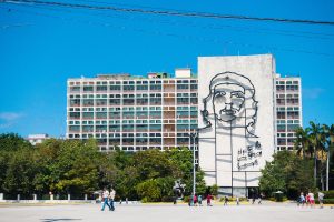 "Mural" of Che Guevara on Ministry of Interior building in Plaza de la Revolución (Revolution Square)
